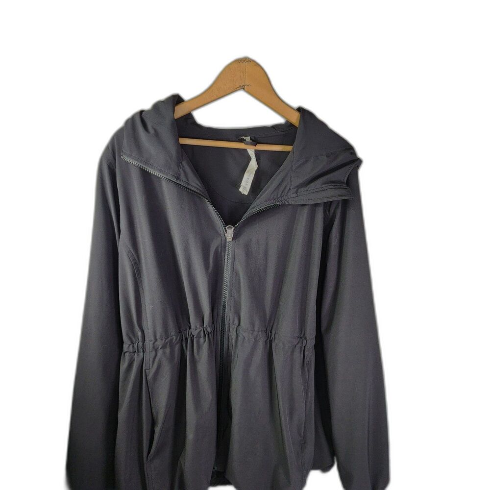Lululemon Windbreaker Jacket | Hood, Lined Black inside and out | Sz 12 Lg